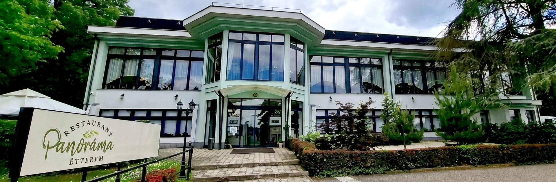 Étterem borítókép
