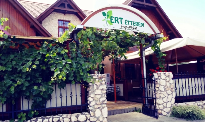 Kert Étterem Caffé & Grill