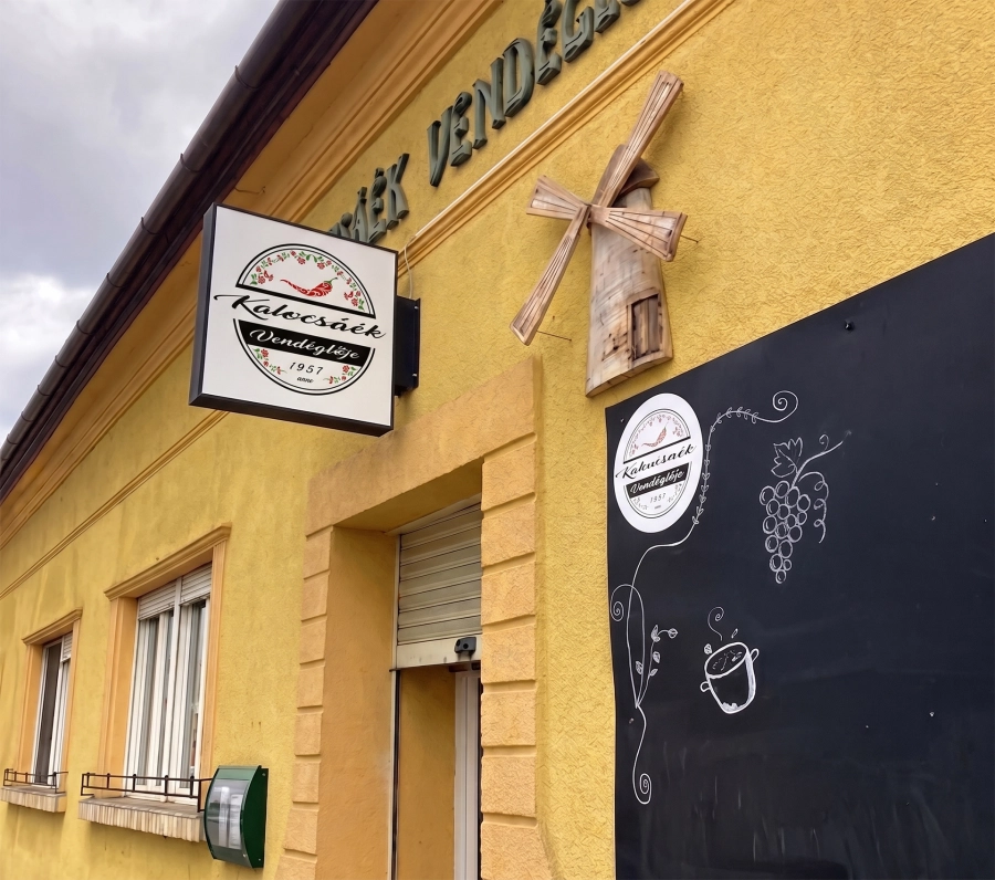 Kalocsáék Vendéglője
