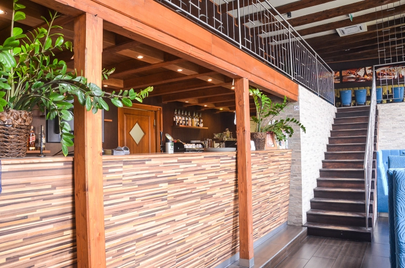 Monaco Pizzéria és Étterem
