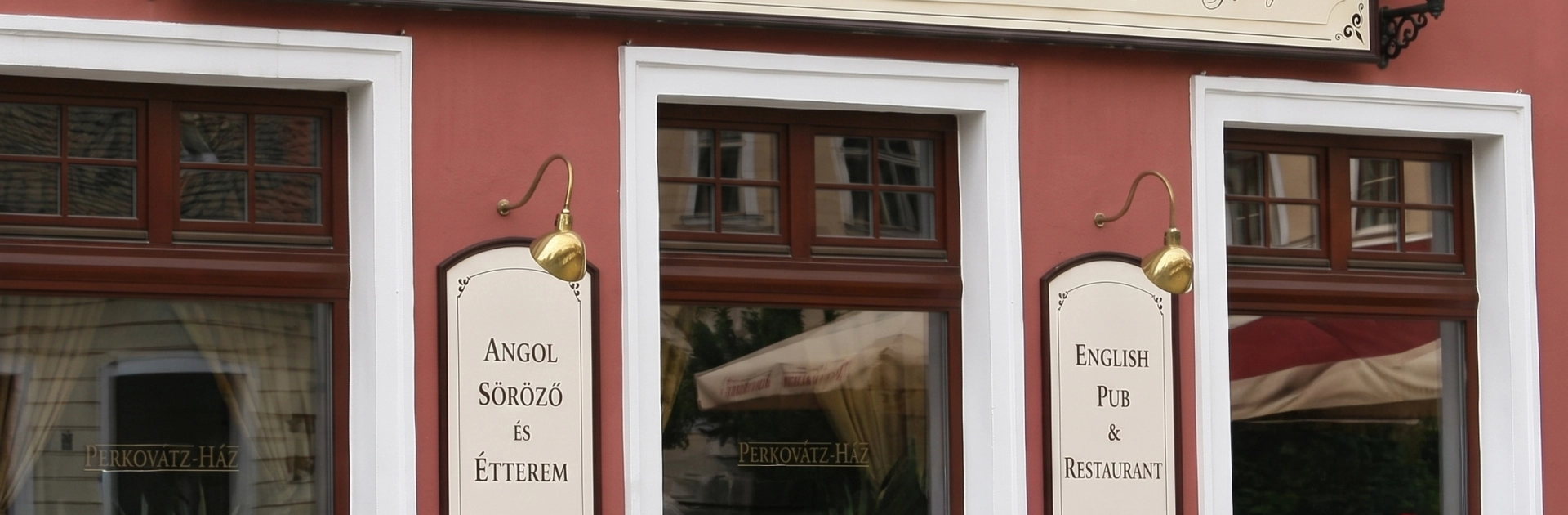 Étterem borítókép