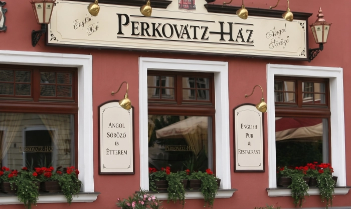 Perkovatz Ház
