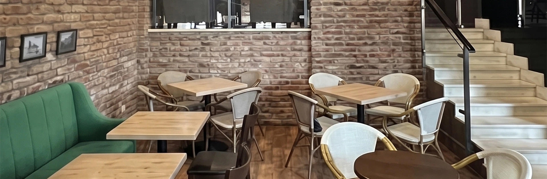 Étterem borítókép